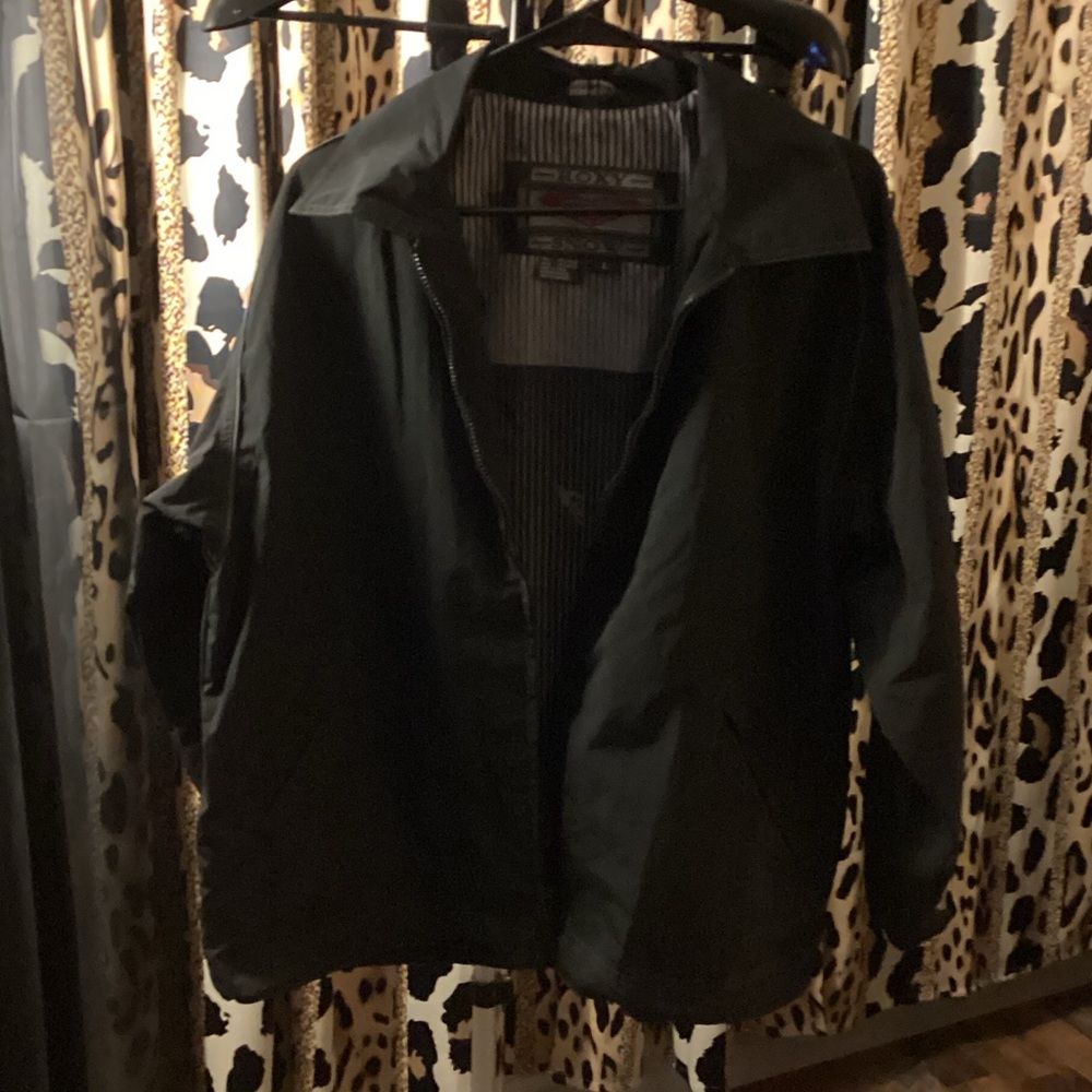 Roxy Black and Gray Striped Summer Snowboarding Jacket - Worn once!